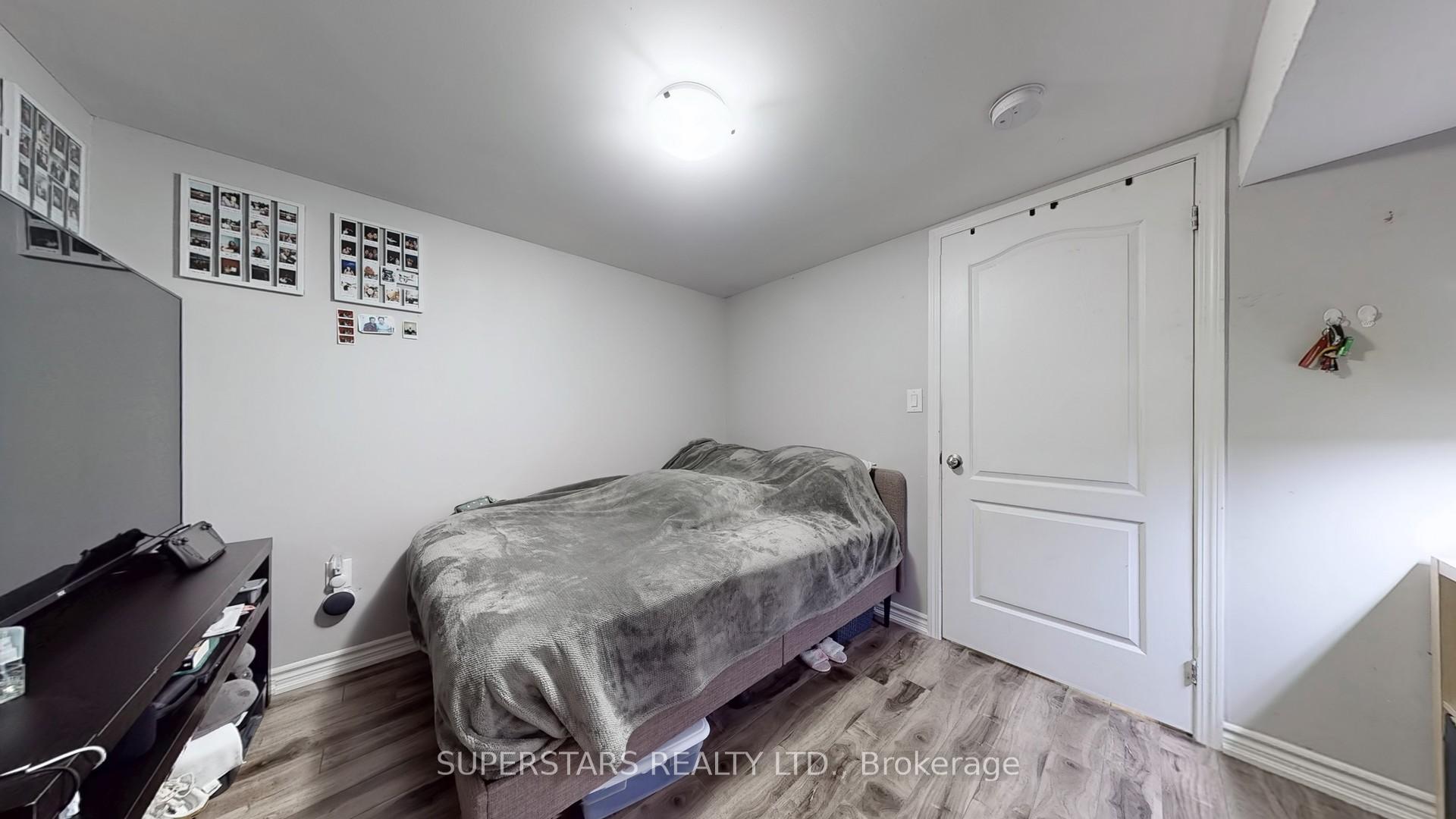 Photo 40 of 324 Mohawk Road W, Hamilton, Buchanan — HOMEH