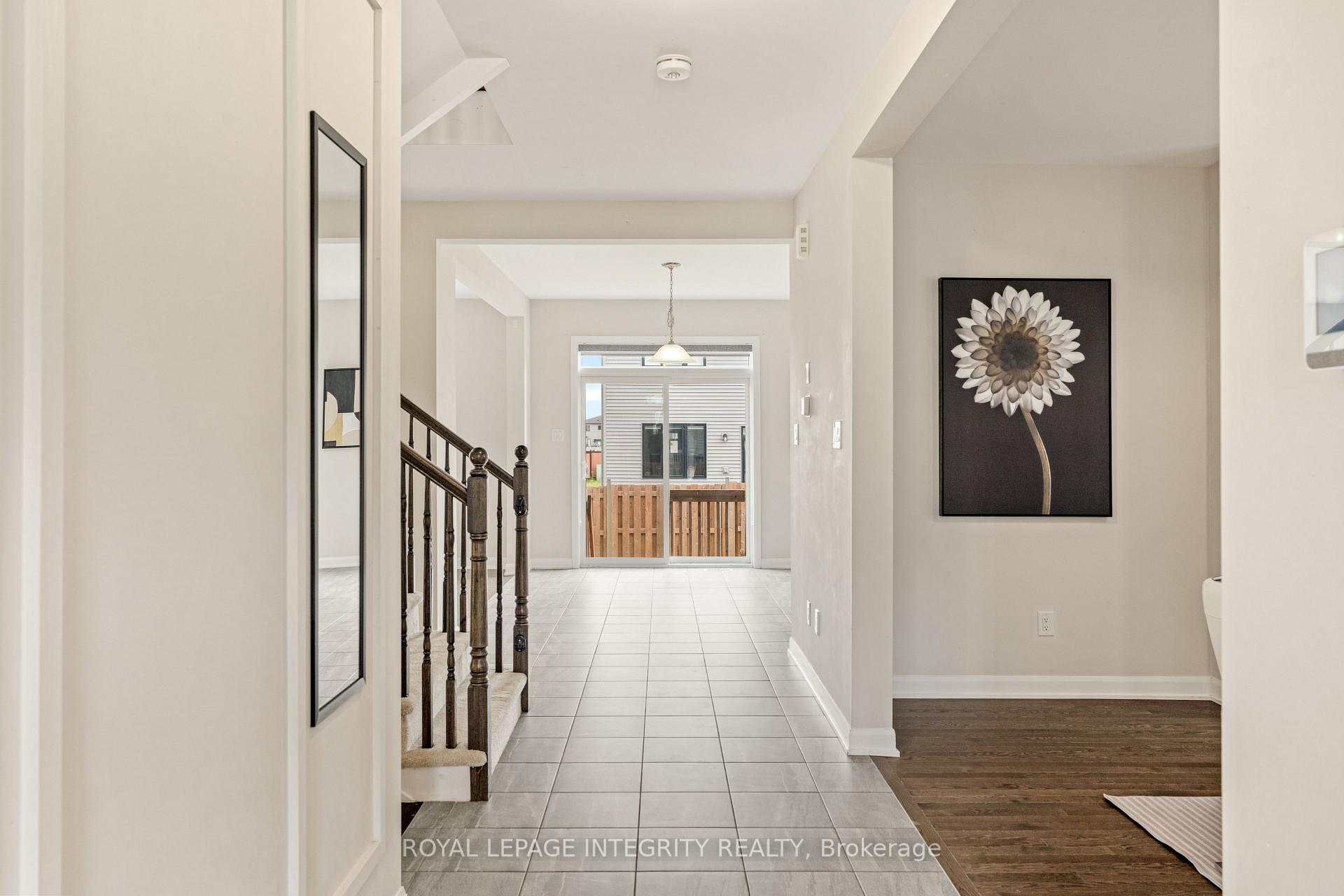 Photo 12 of 787 Cappamore Drive, Ottawa, Barrhaven - Half Moon Bay — HOMEH
