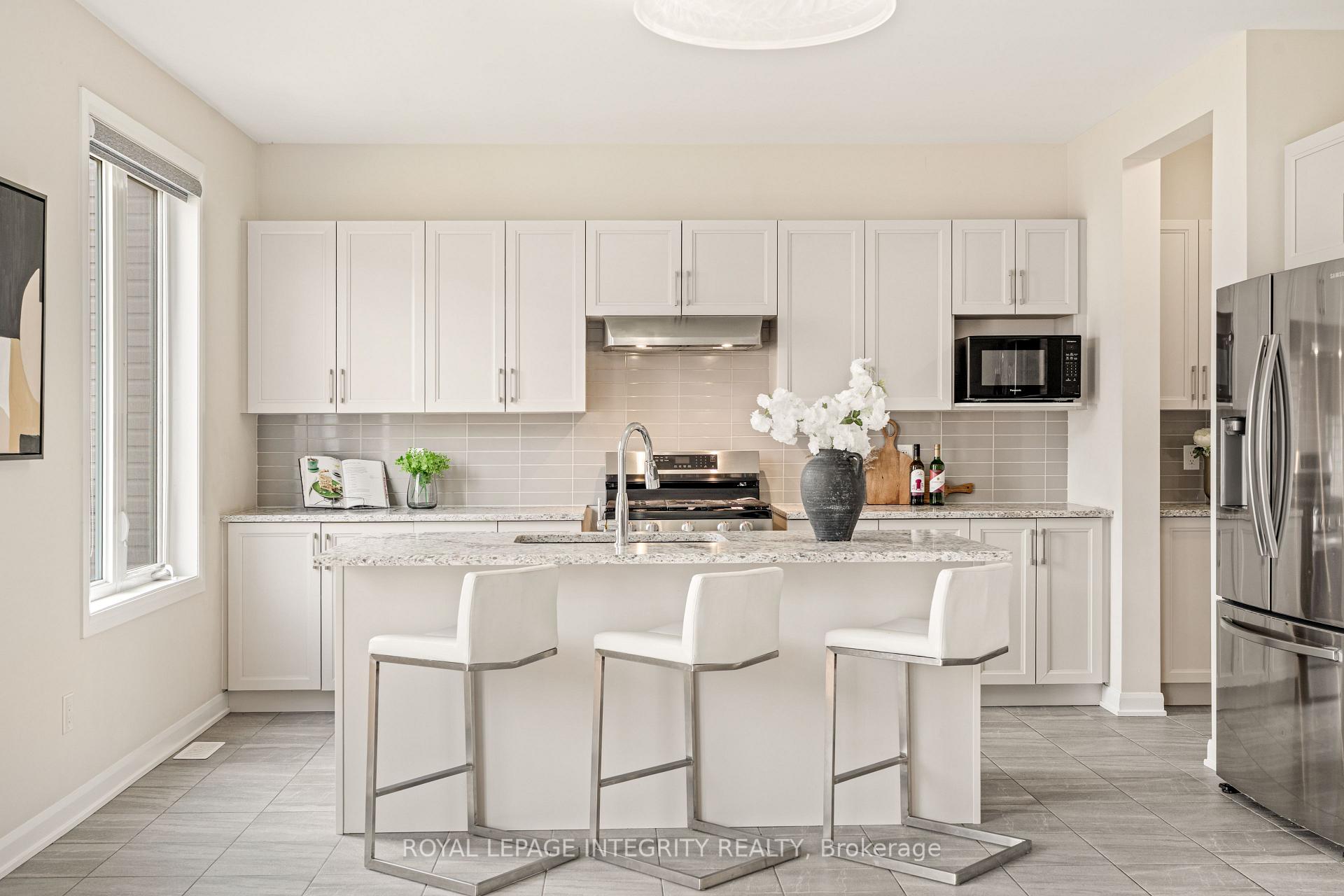 Photo 15 of 787 Cappamore Drive, Ottawa, Barrhaven - Half Moon Bay — HOMEH