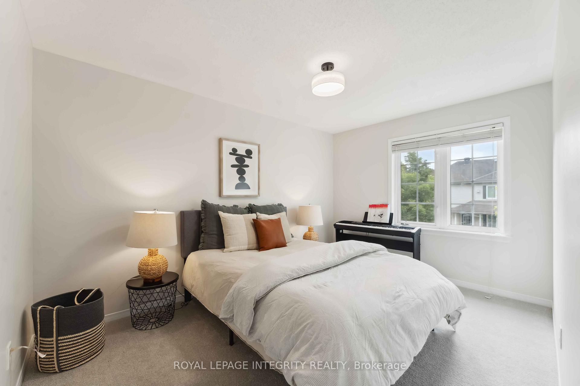 Photo 14 of 141 Lockhaven Private, Ottawa, Barrhaven - Stonebridge — HOMEH