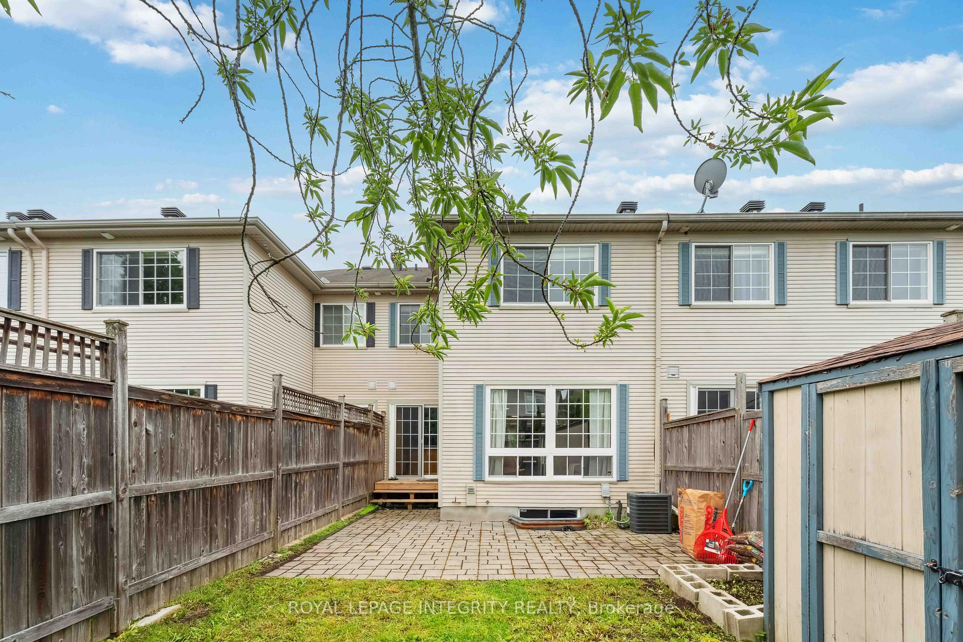 Photo 20 of 141 Lockhaven Private, Ottawa, Barrhaven - Stonebridge — HOMEH