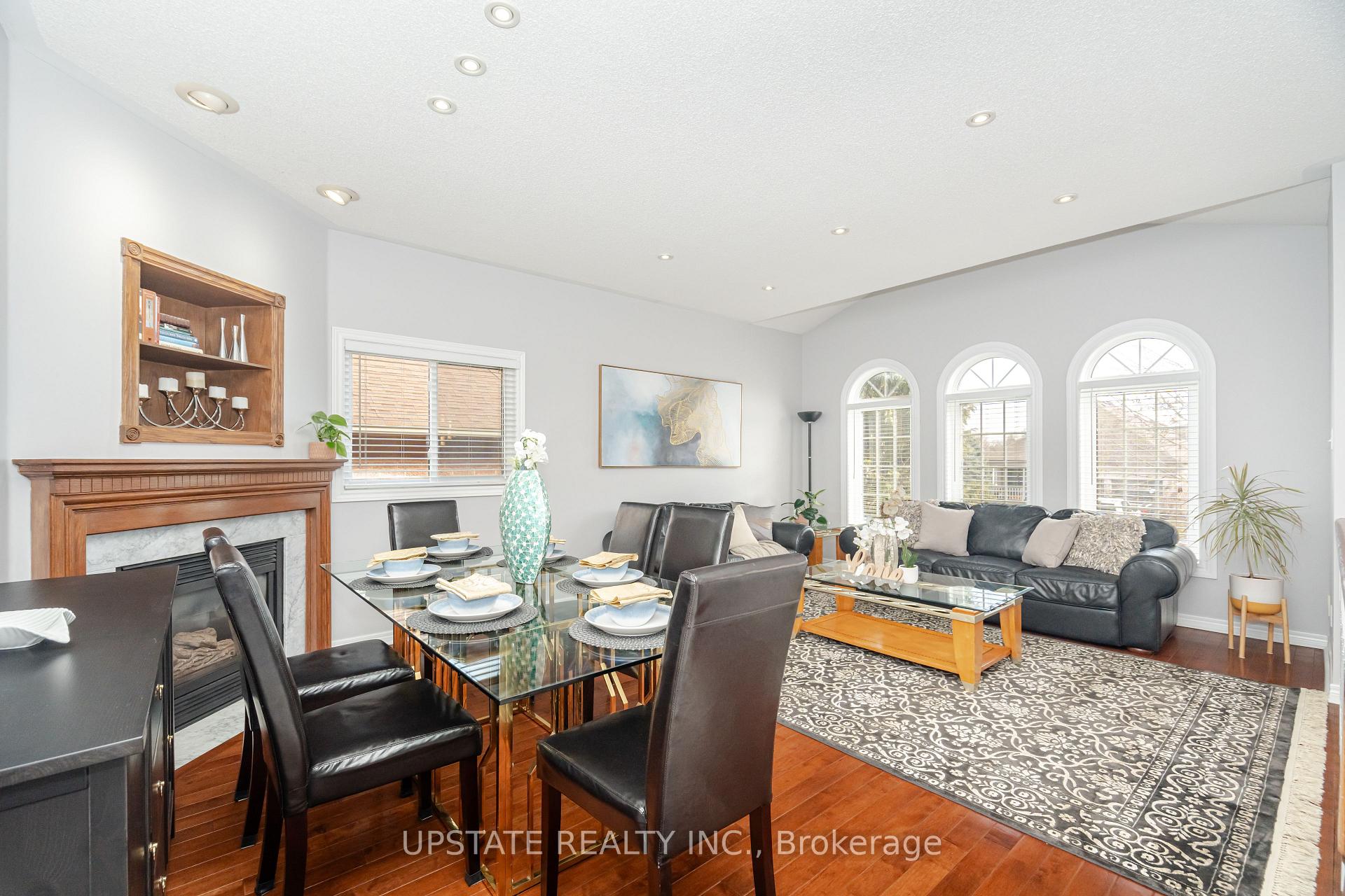 Photo 2 of 14 Kirkwood Crescent, Caledon, Rural Caledon — HOMEH