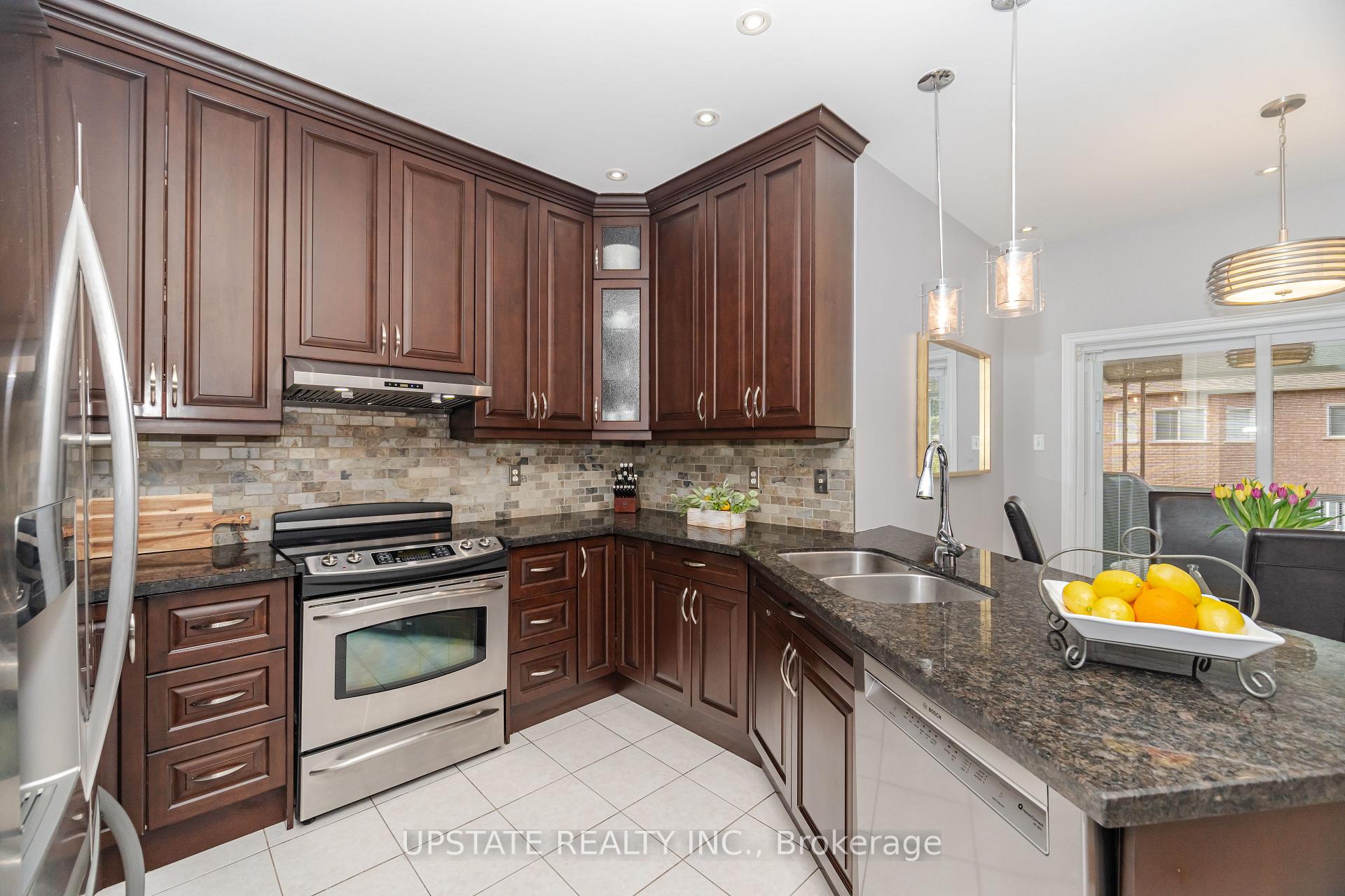 Photo 7 of 14 Kirkwood Crescent, Caledon, Rural Caledon — HOMEH