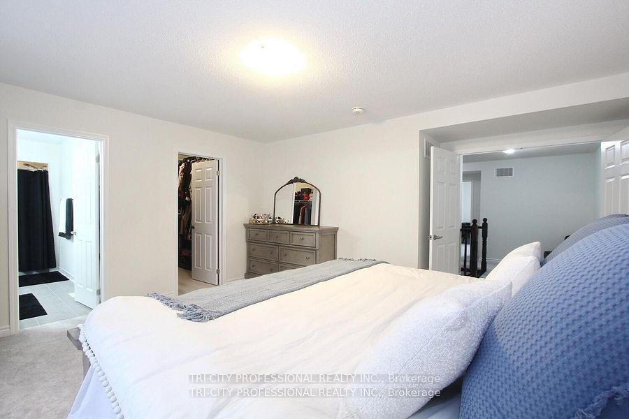 Photo 27 of 16 Dolucci Crescent, Brampton, Northwest Brampton — HOMEH