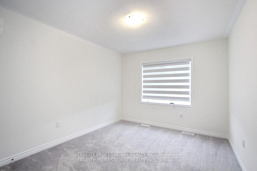 Photo 22 of 16 Dolucci Crescent, Brampton, Northwest Brampton — HOMEH