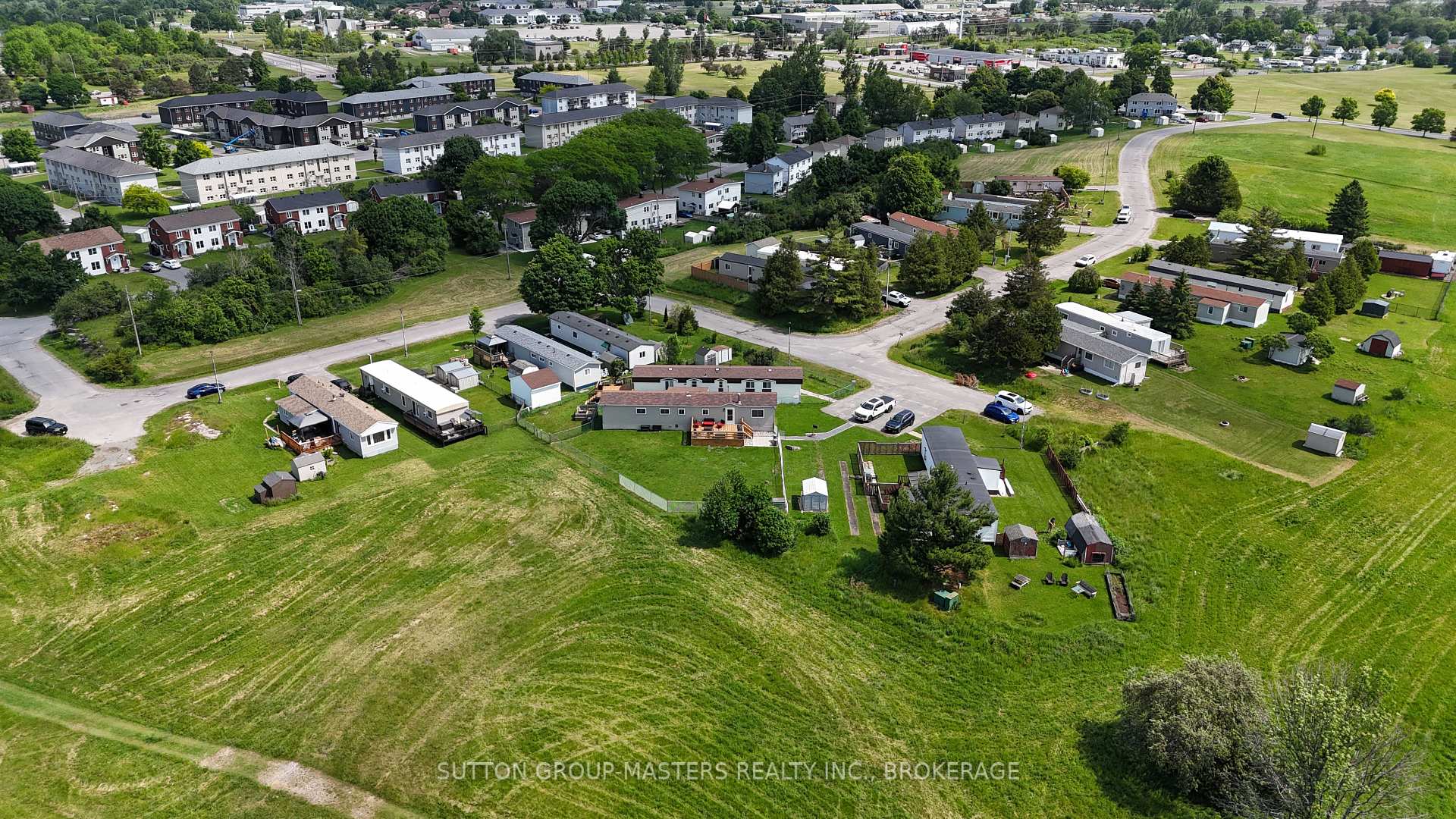 Photo 11 of 30 Kapyong Crescent, Kingston, Kingston East (incl CFB Kingston) — HOMEH
