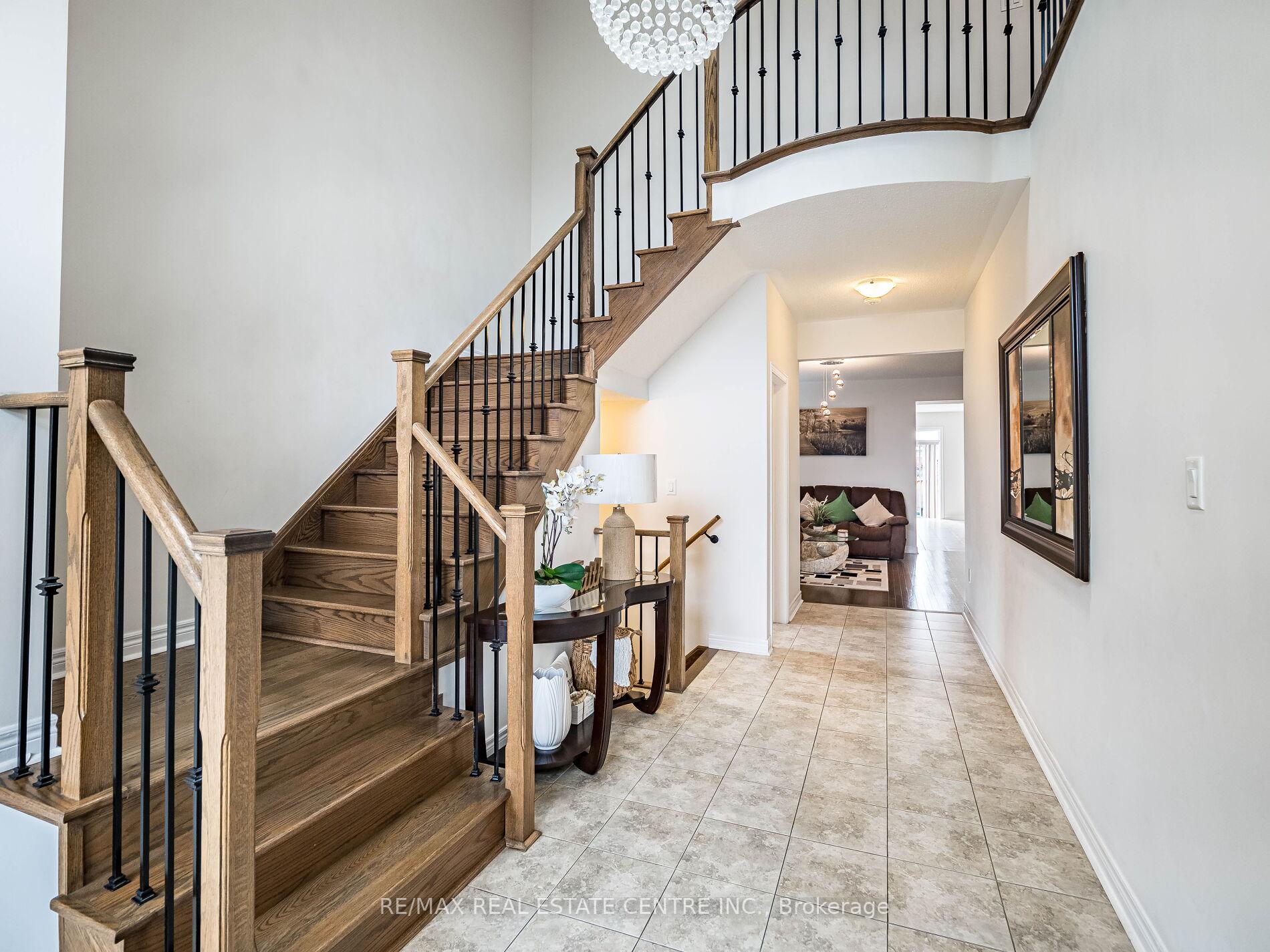 Photo 45 of 36 Isle Royal Terrace, Brampton, Bram West — HOMEH