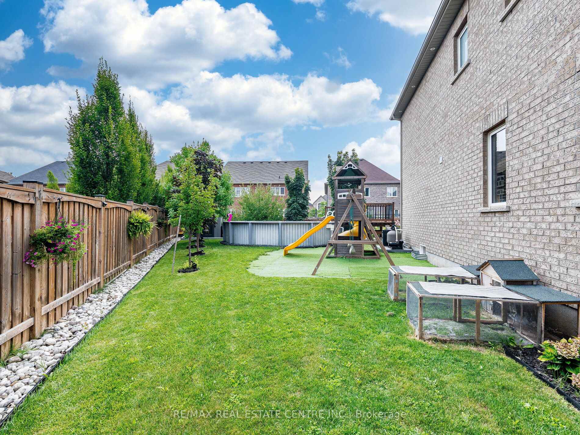 Photo 43 of 36 Isle Royal Terrace, Brampton, Bram West — HOMEH
