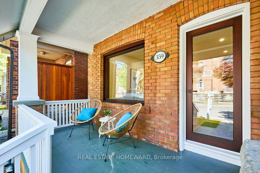 Photo 3 of 359 Scarborough Road, Toronto, The Beaches — HOMEH