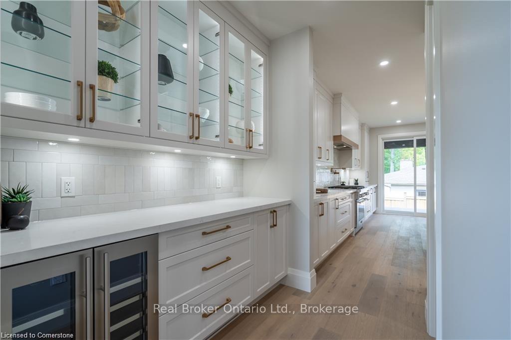Photo 14 of 262 Robina Road, Hamilton, Ancaster — HOMEH