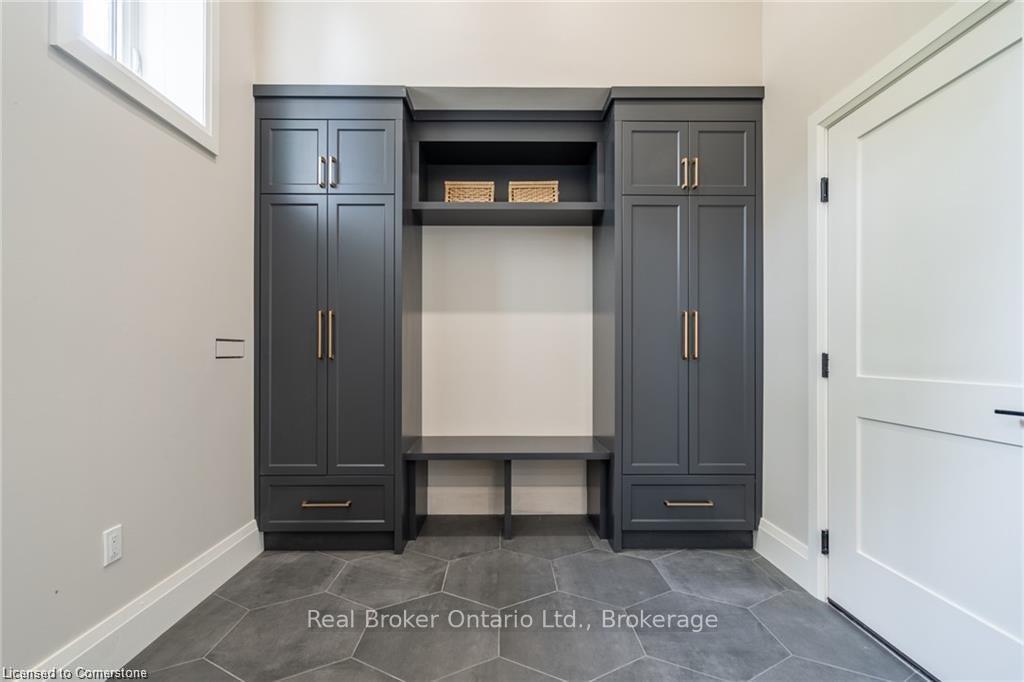 Photo 37 of 262 Robina Road, Hamilton, Ancaster — HOMEH