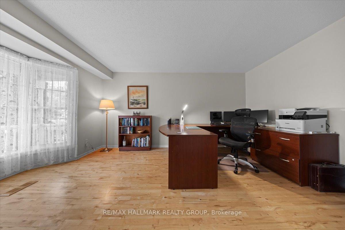Photo 33 of 3 Crantham Crescent, Ottawa, Stittsville (Central) — HOMEH