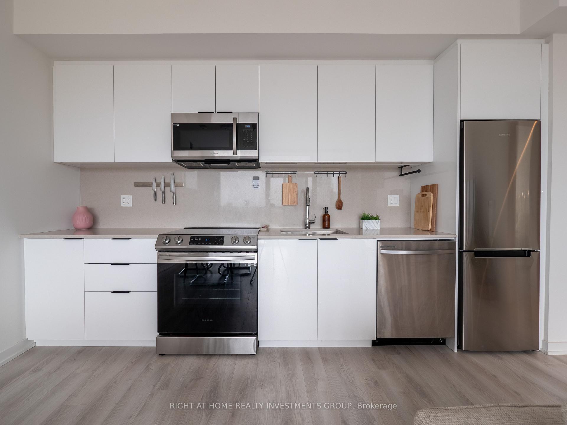Photo 4 of Unit 712, 50 Power Street, Toronto, Moss Park — HOMEH