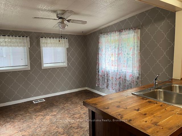 Photo 14 of 24 Regent Street, Kearney — HOMEH