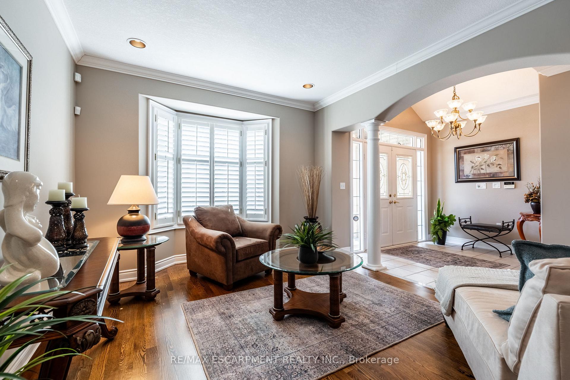 Photo 19 of 18 Bellstone Lane, Hamilton, Rural Glanbrook — HOMEH