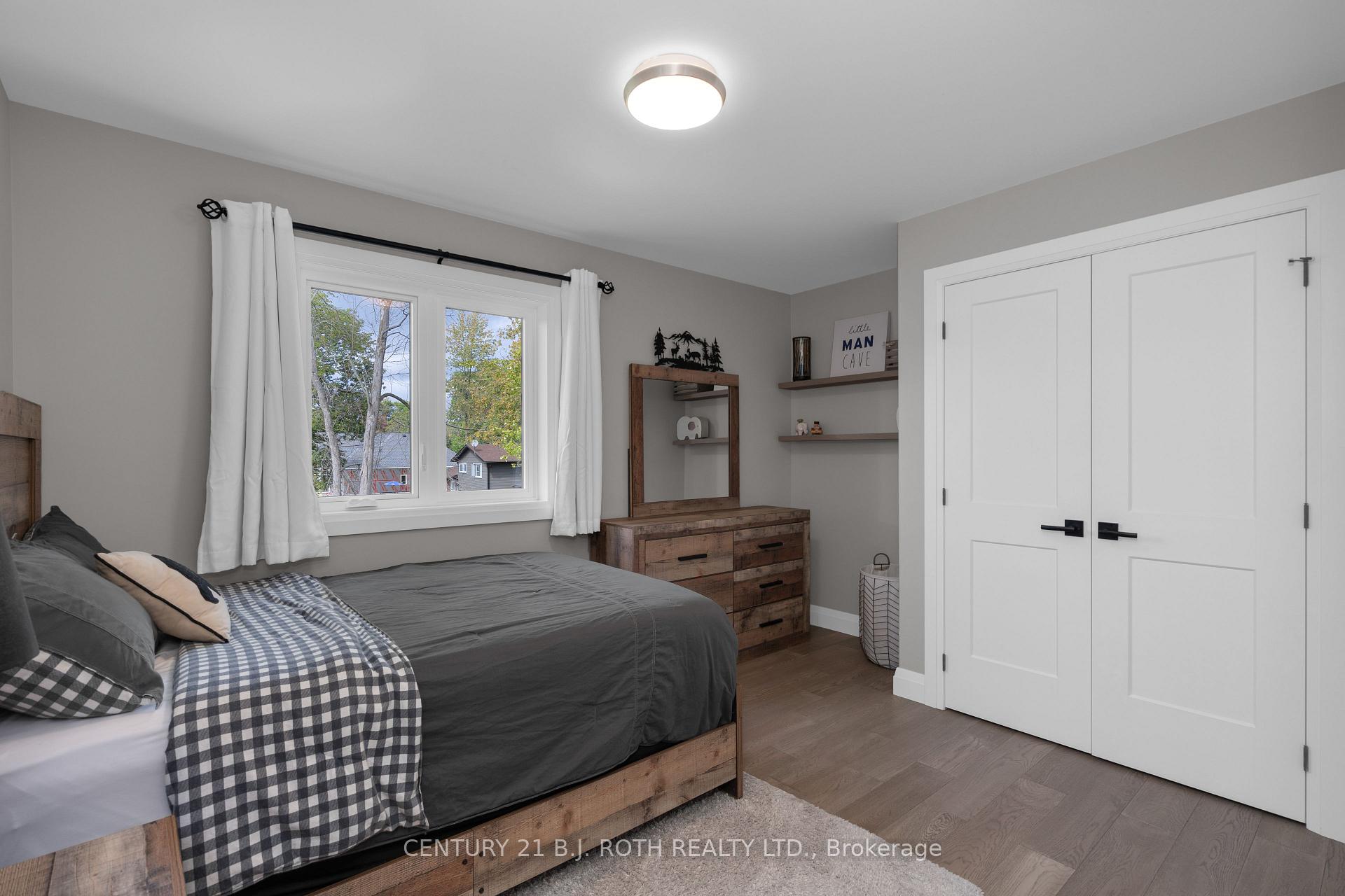 Photo 10 of 28 Pansy Drive, Tiny, Rural Tiny — HOMEH