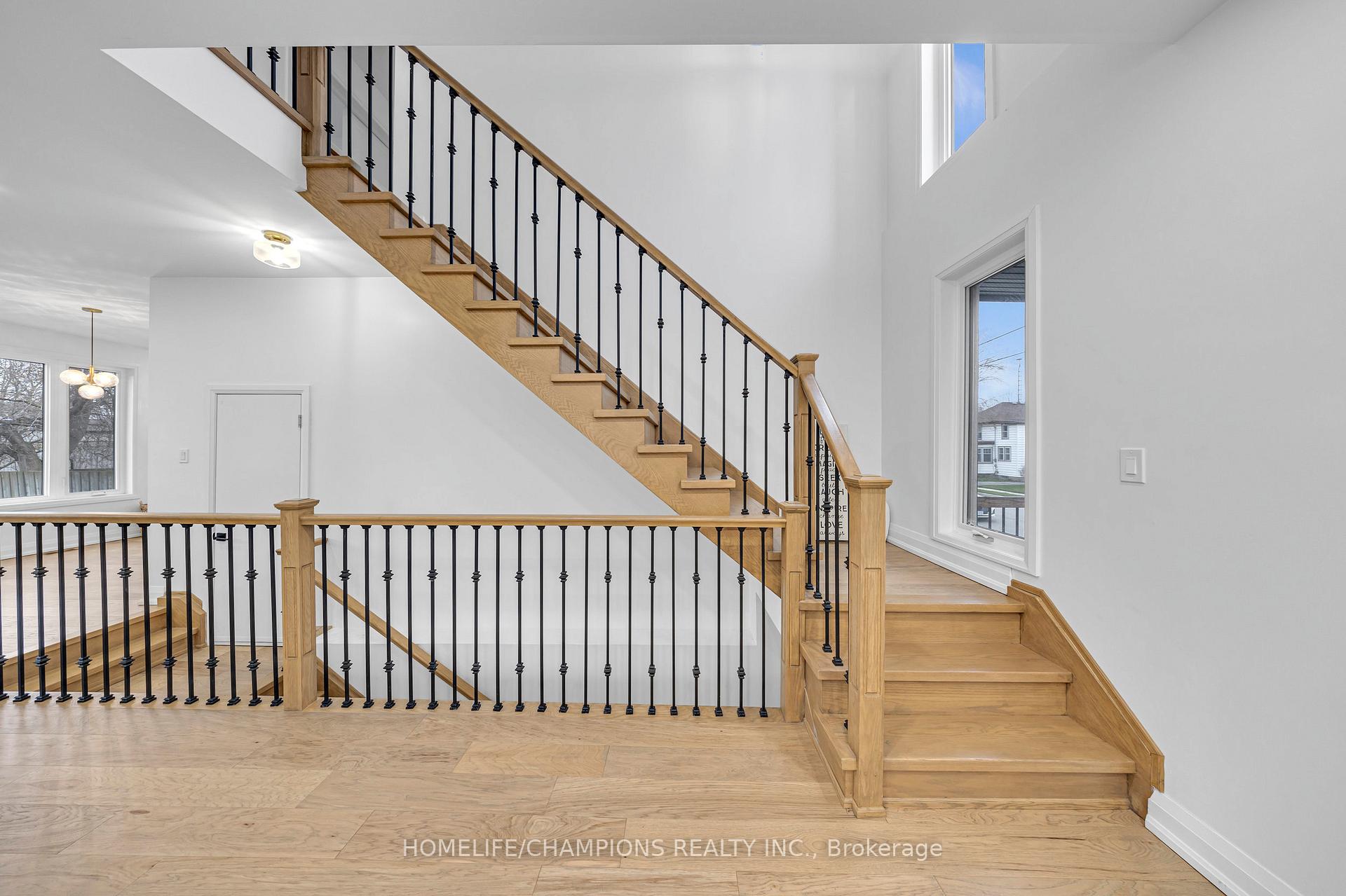 Photo 4 of 155 Annis Street, Oshawa, Lakeview — HOMEH