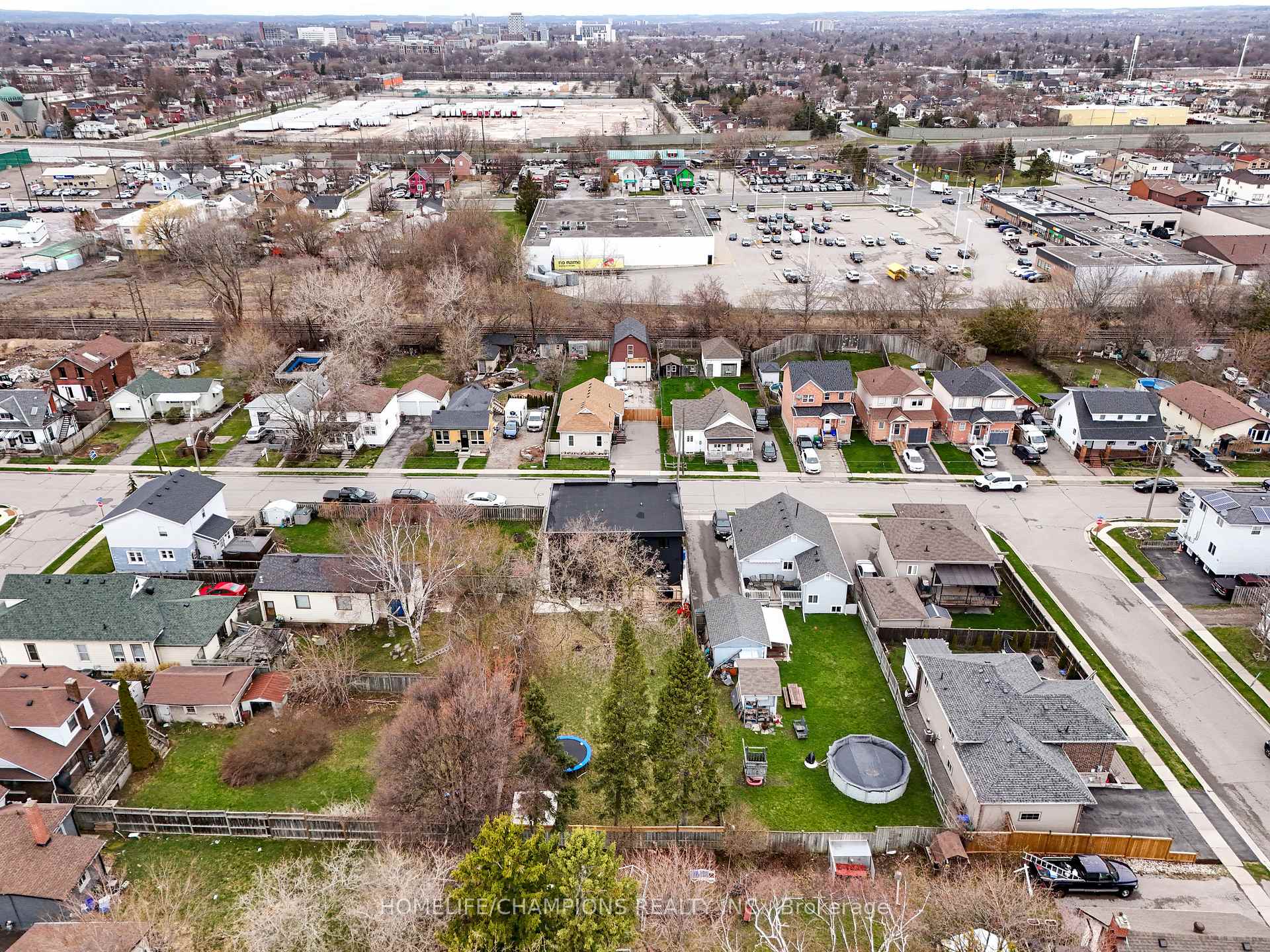 Photo 46 of 155 Annis Street, Oshawa, Lakeview — HOMEH