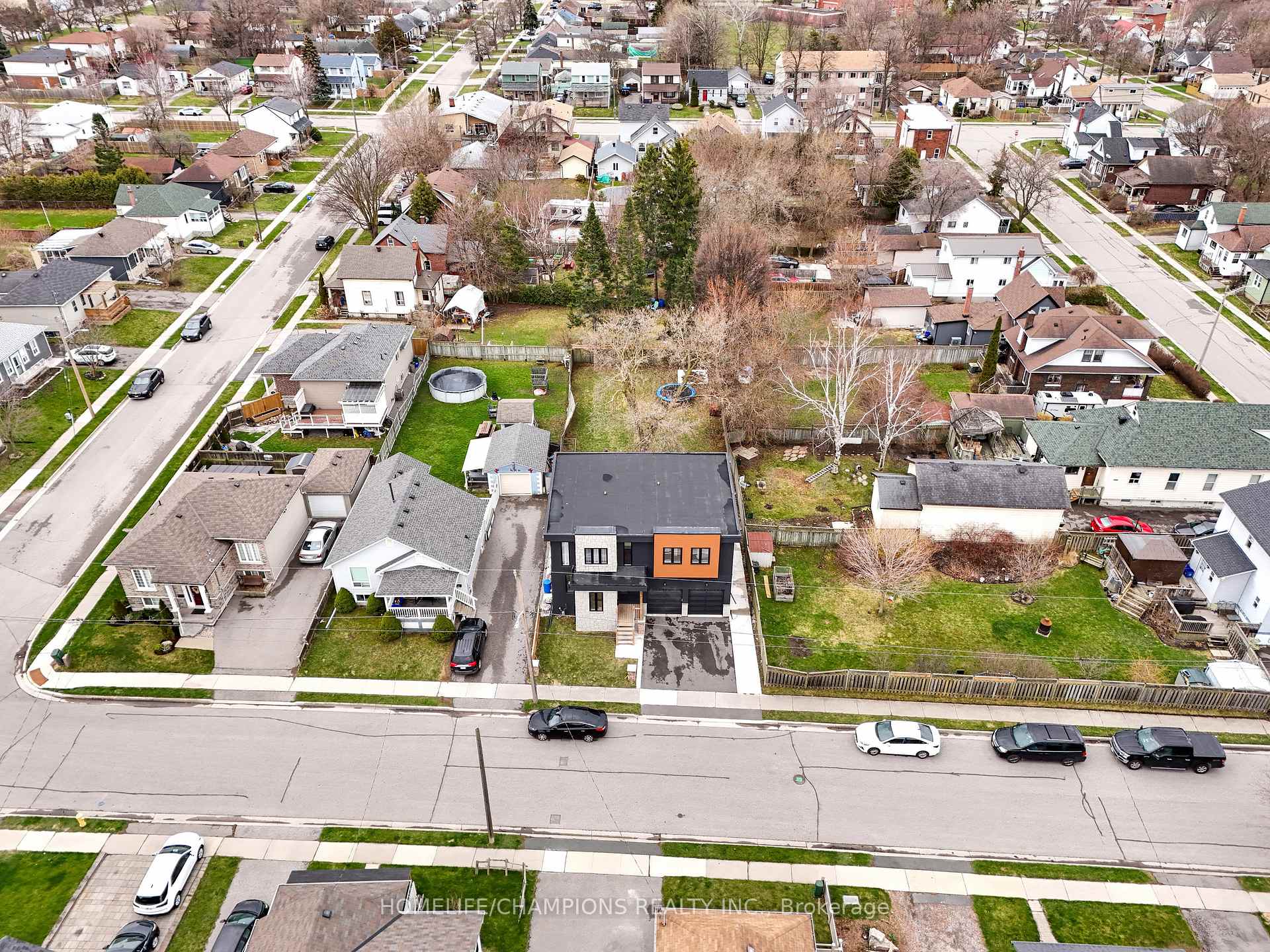 Photo 40 of 155 Annis Street, Oshawa, Lakeview — HOMEH