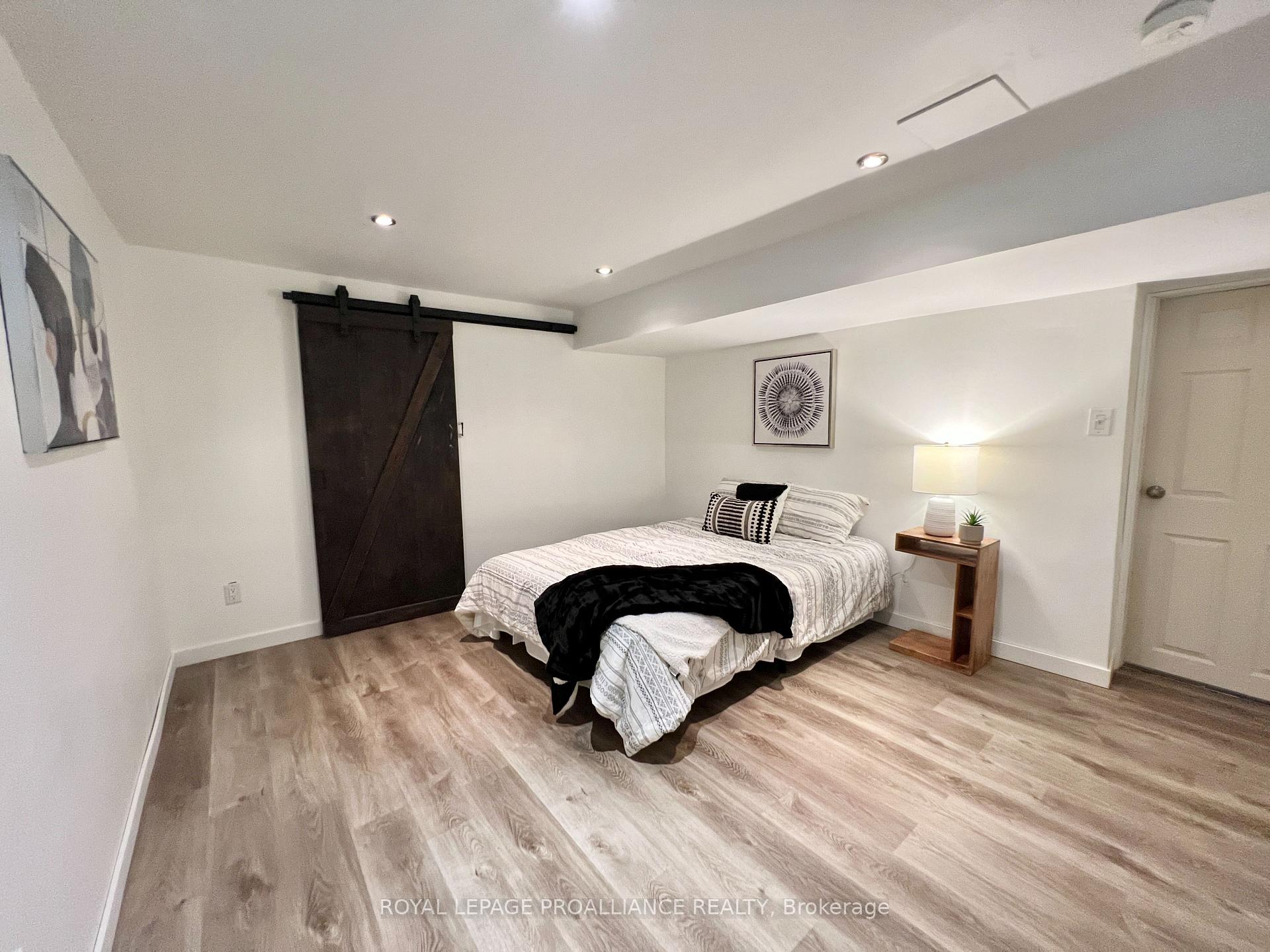Photo 20 of 385 Dufferin Avenue, Belleville, Belleville Ward — HOMEH