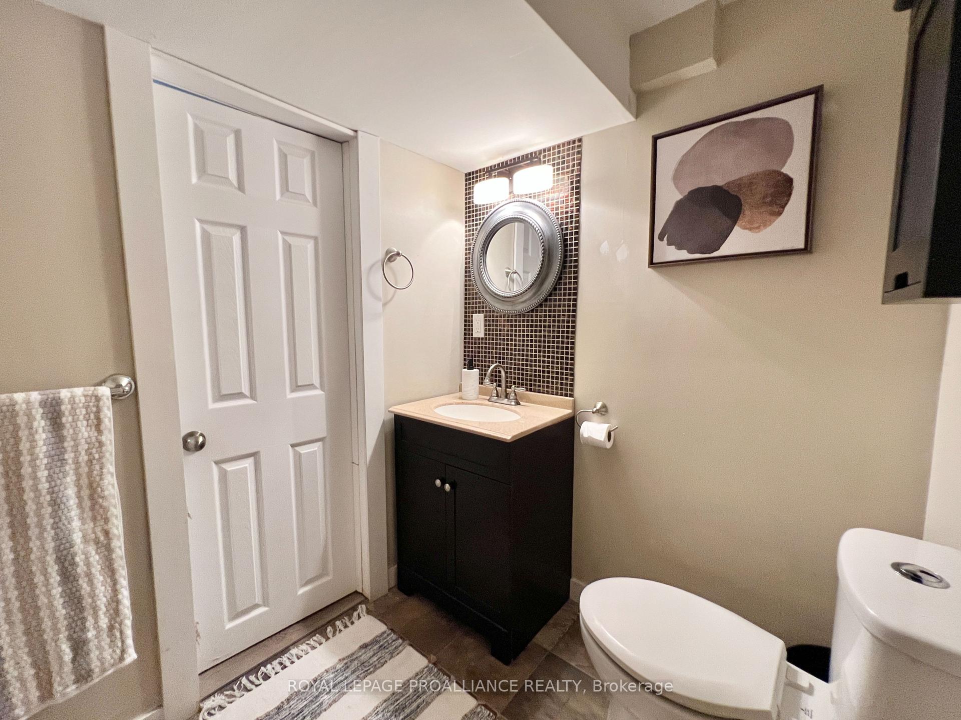 Photo 22 of 385 Dufferin Avenue, Belleville, Belleville Ward — HOMEH