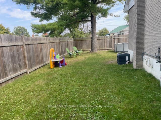 Photo 24 of 385 Dufferin Avenue, Belleville, Belleville Ward — HOMEH