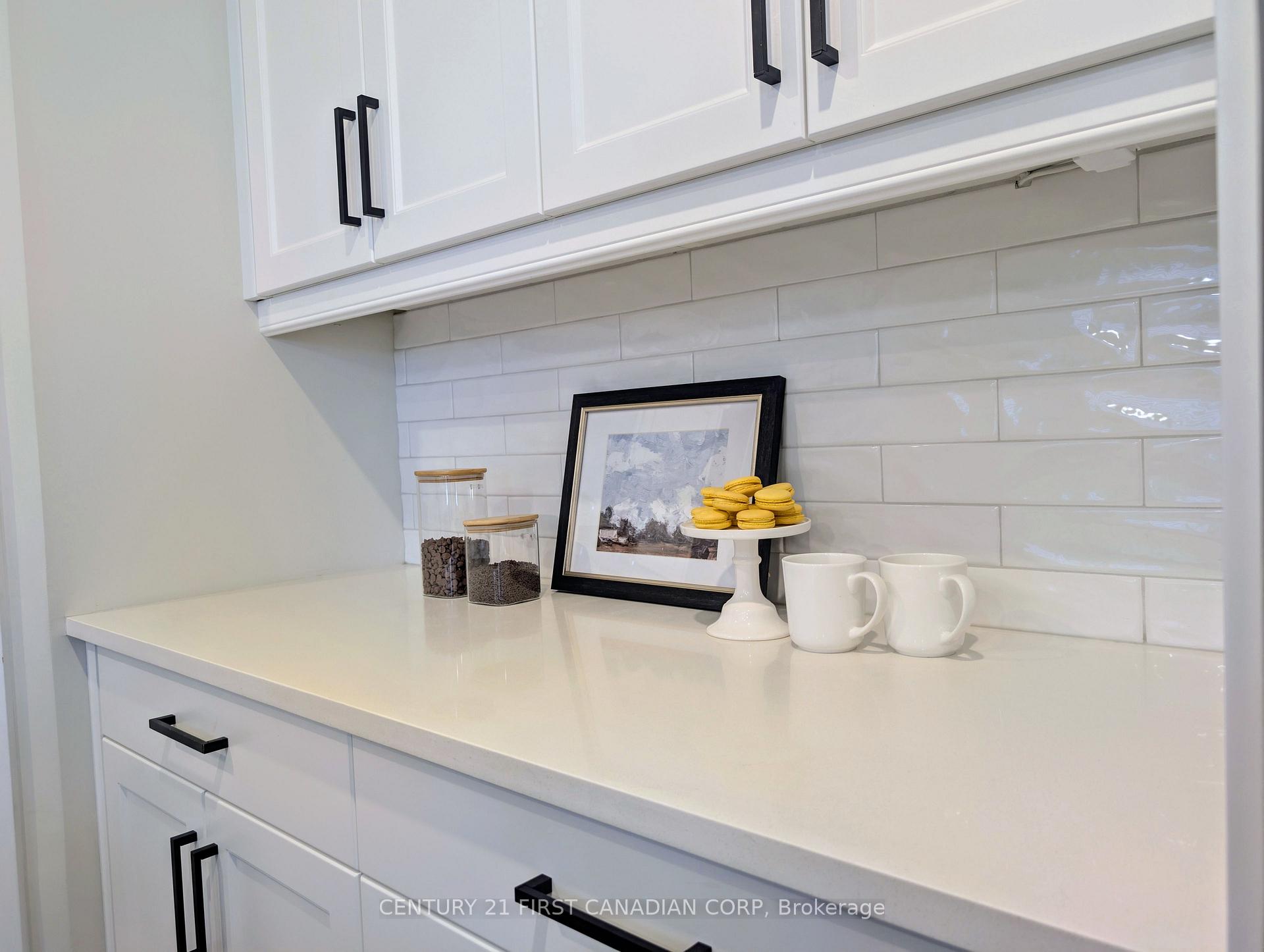 Photo 16 of 135 Aspen Circle, Thames Centre, Thorndale — HOMEH