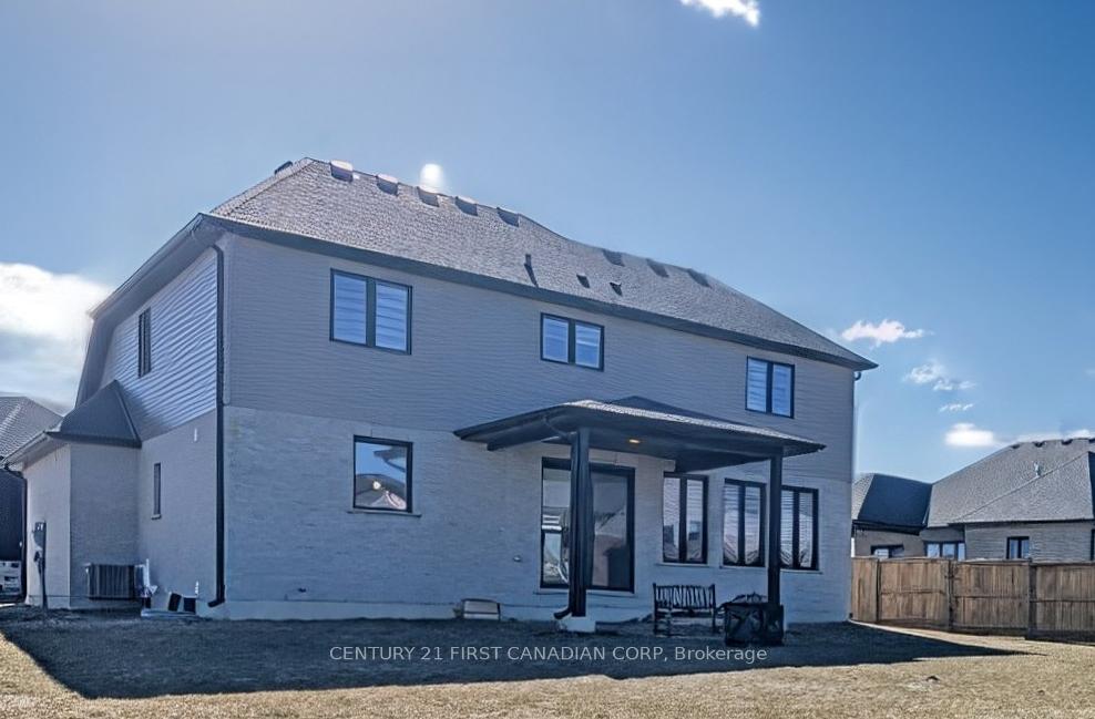 Photo 24 of 135 Aspen Circle, Thames Centre, Thorndale — HOMEH