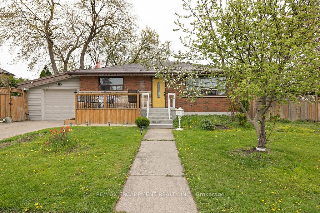 Photo 1 of 71 Montrose Avenue, Hamilton, Rosedale — HOMEH