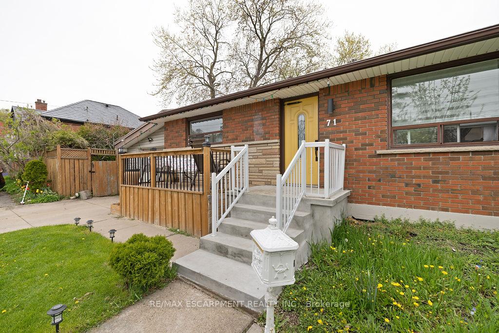 Photo 16 of 71 Montrose Avenue, Hamilton, Rosedale — HOMEH