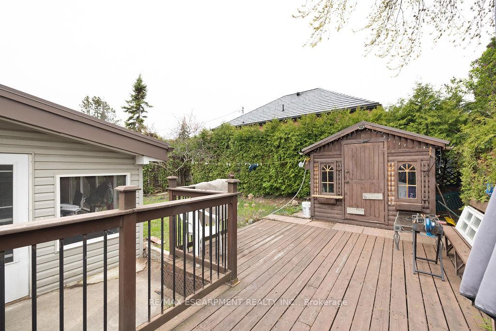 Photo 2 of 71 Montrose Avenue, Hamilton, Rosedale — HOMEH