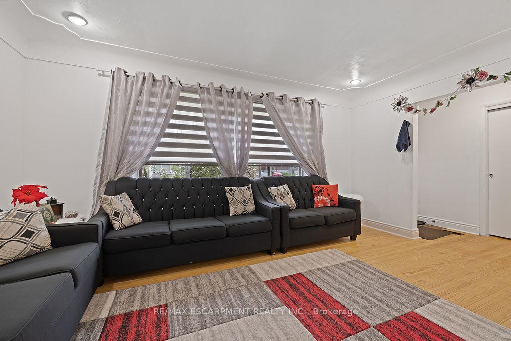 Photo 29 of 71 Montrose Avenue, Hamilton, Rosedale — HOMEH