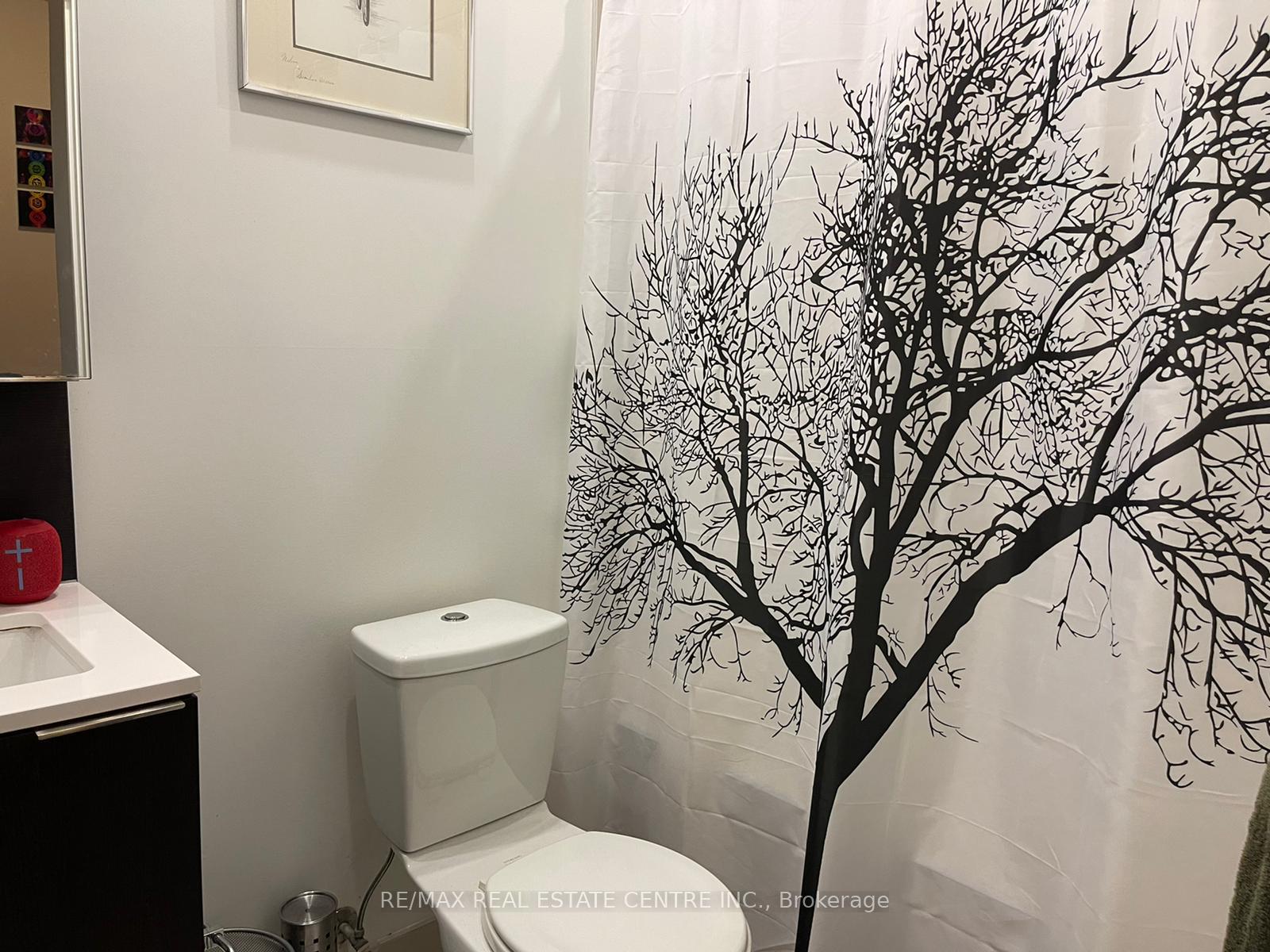Photo 2 of Unit 2407, 170 Sumach Street, Toronto, Regent Park — HOMEH
