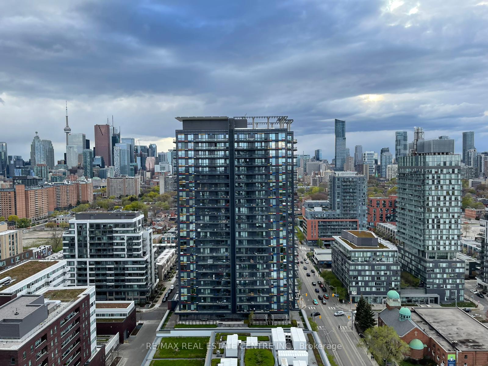 Photo 17 of Unit 2407, 170 Sumach Street, Toronto, Regent Park — HOMEH