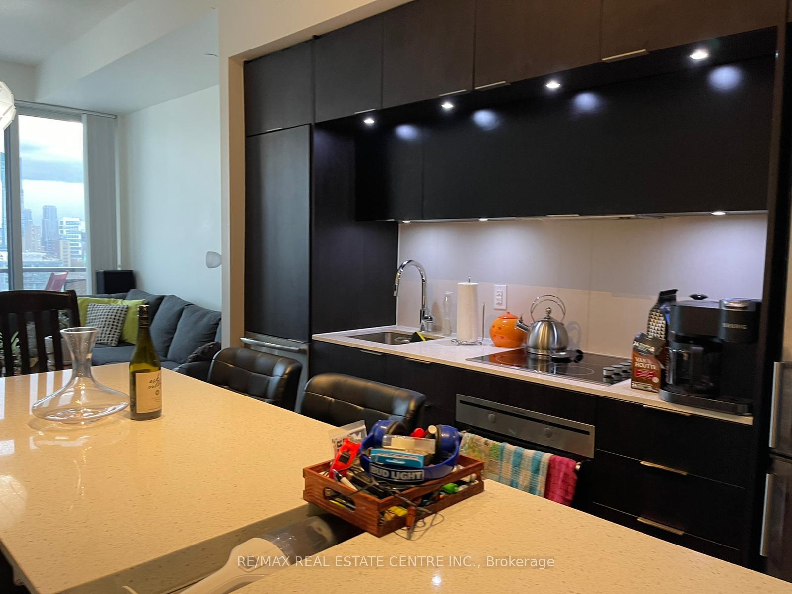 Photo 16 of Unit 2407, 170 Sumach Street, Toronto, Regent Park — HOMEH