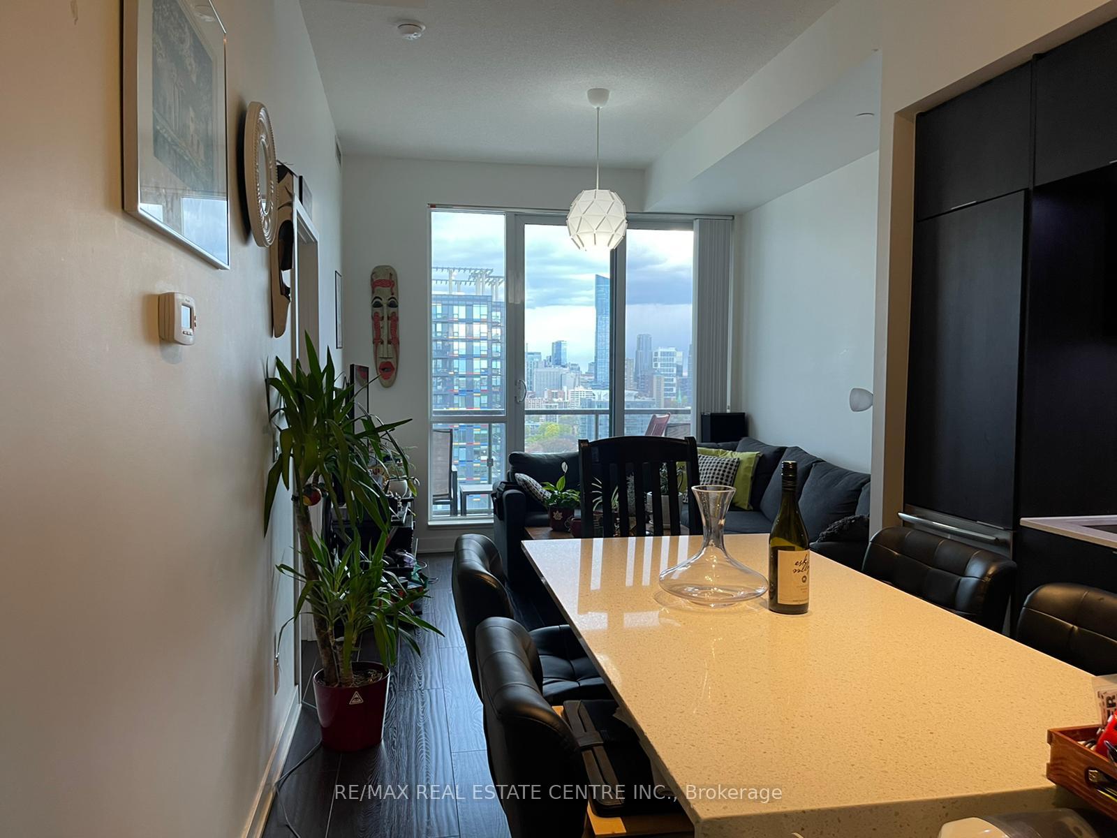 Photo 12 of Unit 2407, 170 Sumach Street, Toronto, Regent Park — HOMEH
