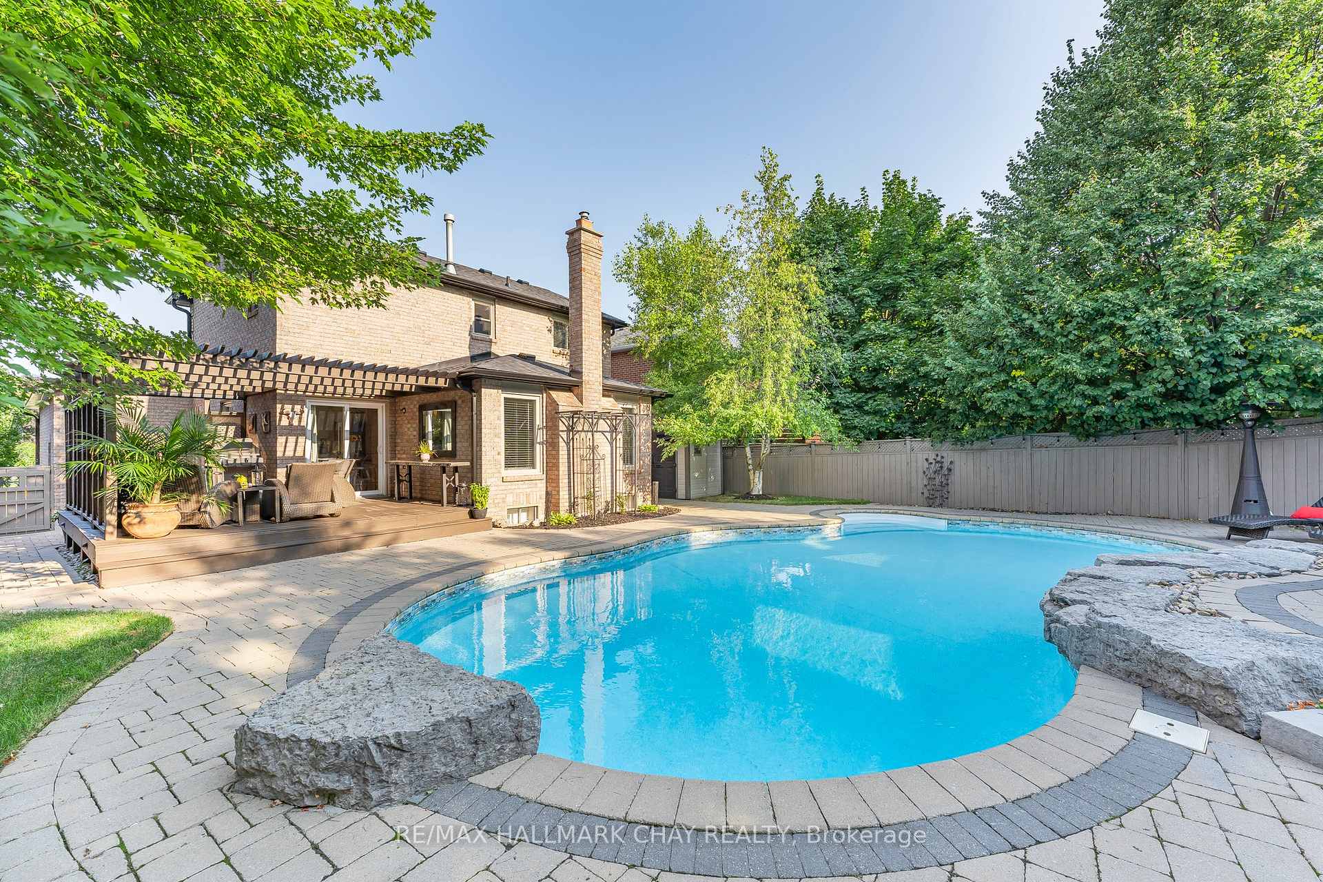 Photo 15 of 15 Cityview Circle, Barrie, Holly — HOMEH