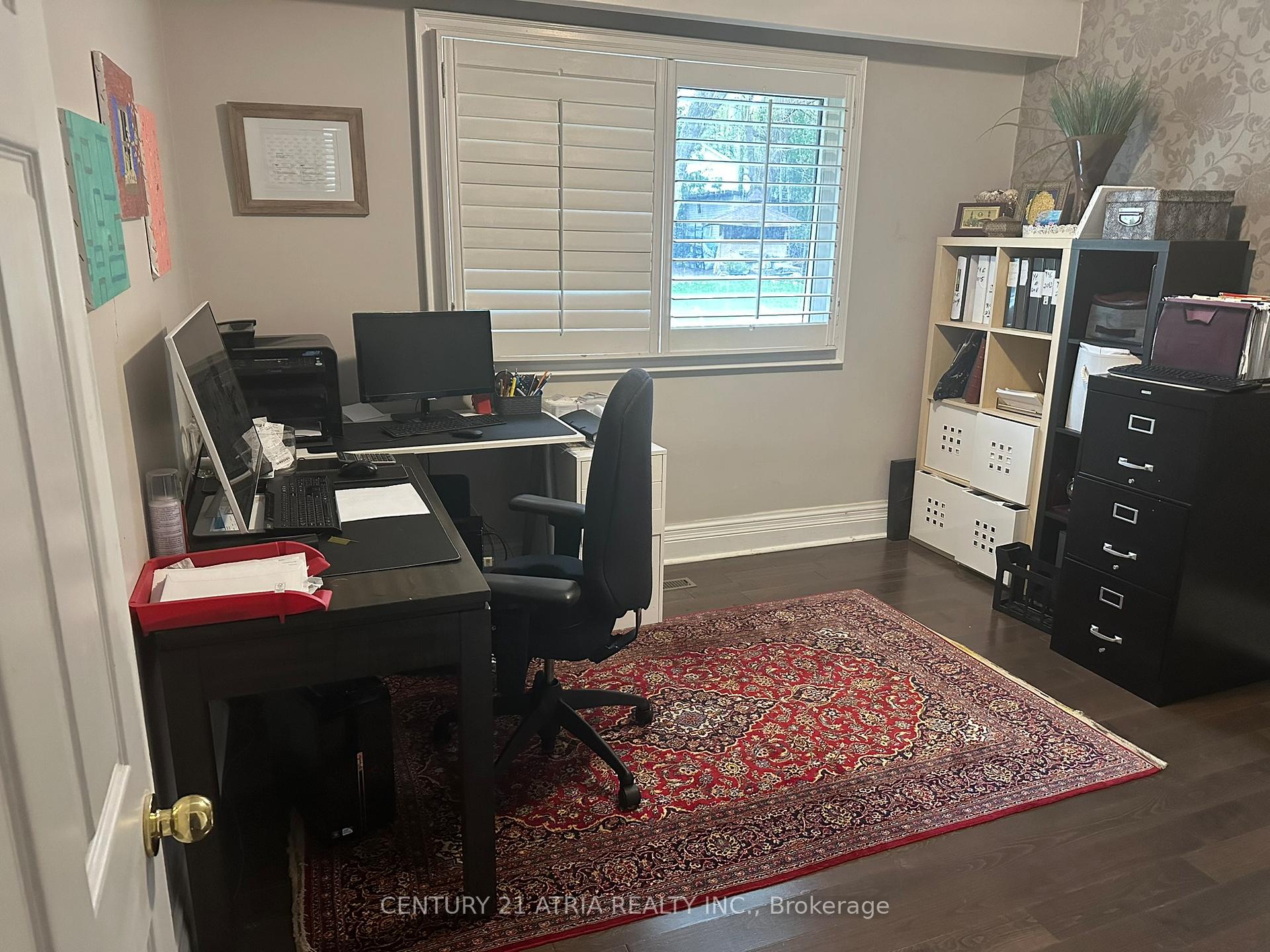 Photo 13 of 71 Laureleaf Road N, Markham, Bayview Glen — HOMEH