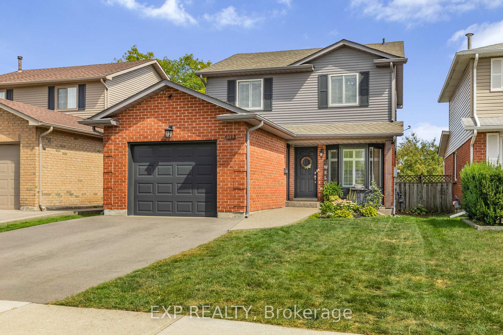 Photo 1 of 2213 Hunt Crescent, Burlington, Headon — HOMEH