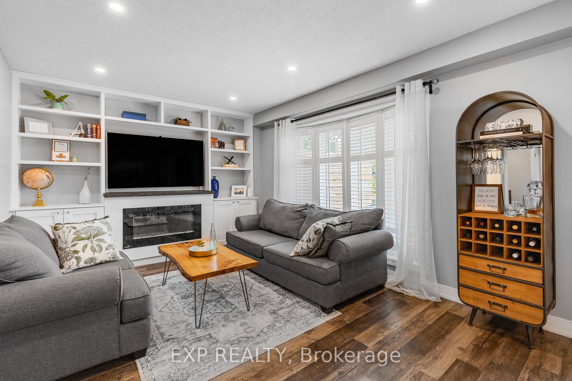 Photo 12 of 2213 Hunt Crescent, Burlington, Headon — HOMEH