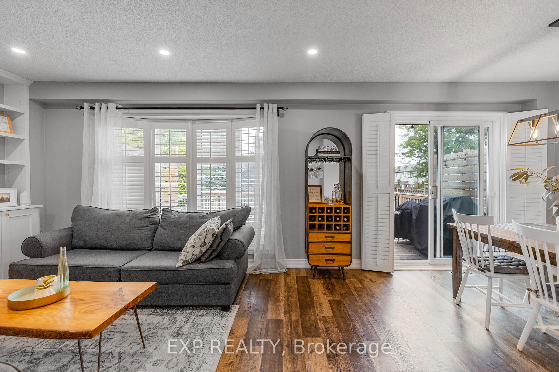 Photo 14 of 2213 Hunt Crescent, Burlington, Headon — HOMEH