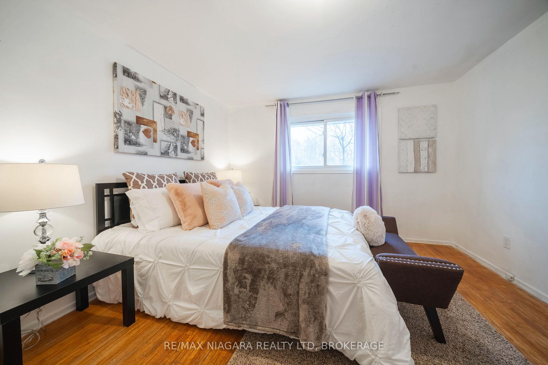 Photo 10 of 225 West 2nd Street, Hamilton, Southam — HOMEH