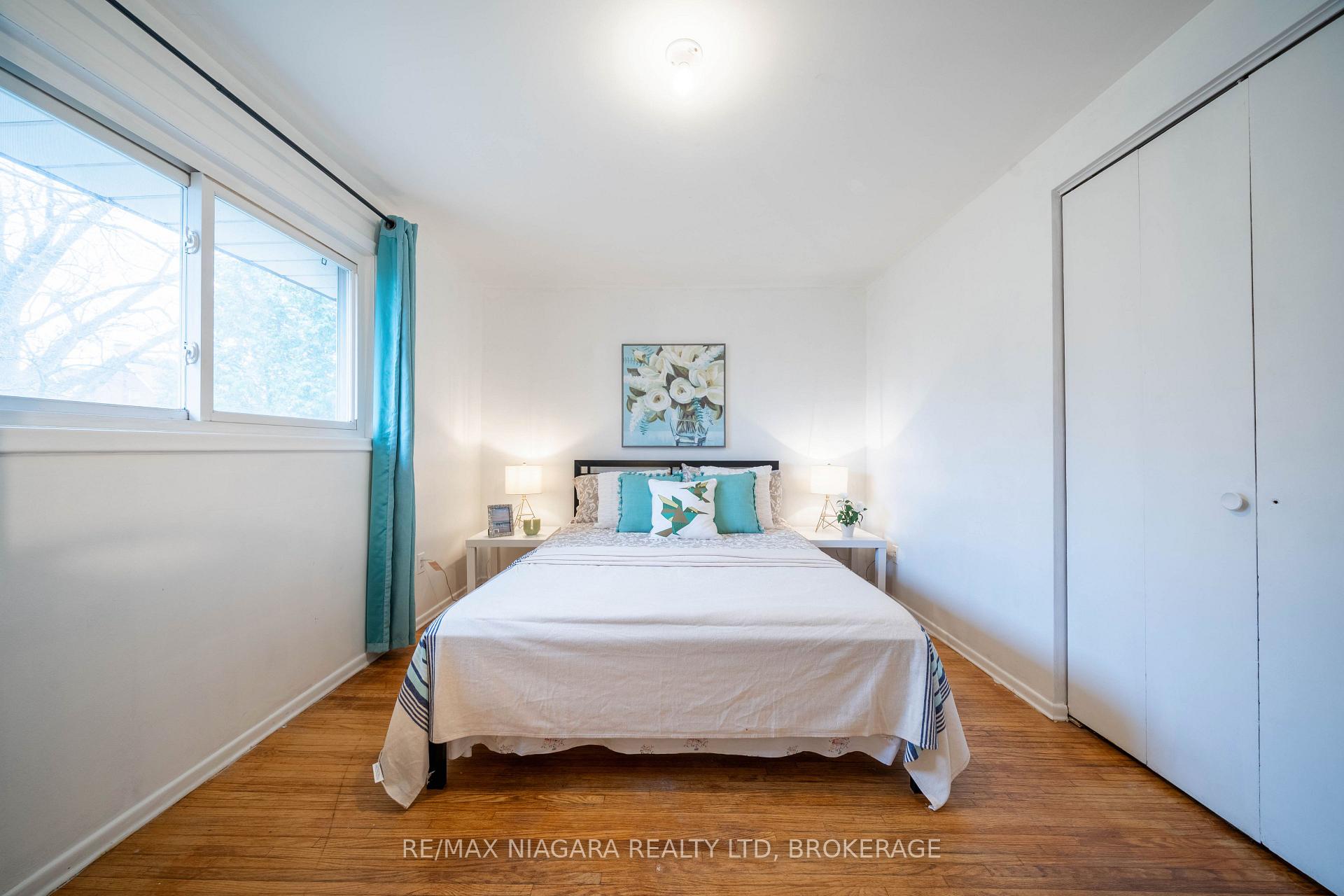 Photo 15 of 225 West 2nd Street, Hamilton, Southam — HOMEH