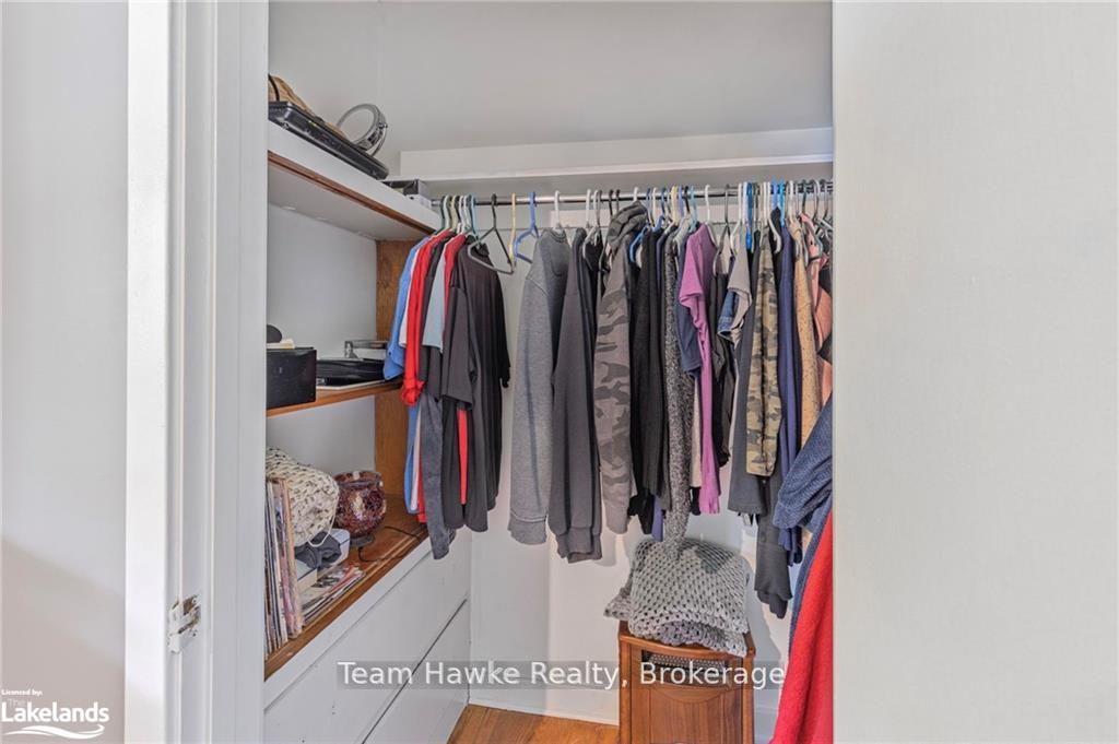 Photo 15 of 1002 Hugel Avenue, Midland — HOMEH