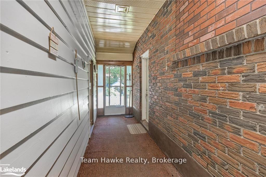 Photo 26 of 1002 Hugel Avenue, Midland — HOMEH