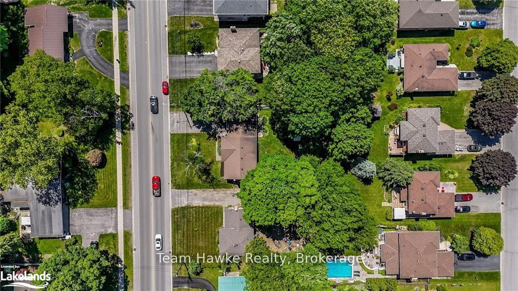 Photo 38 of 1002 Hugel Avenue, Midland — HOMEH