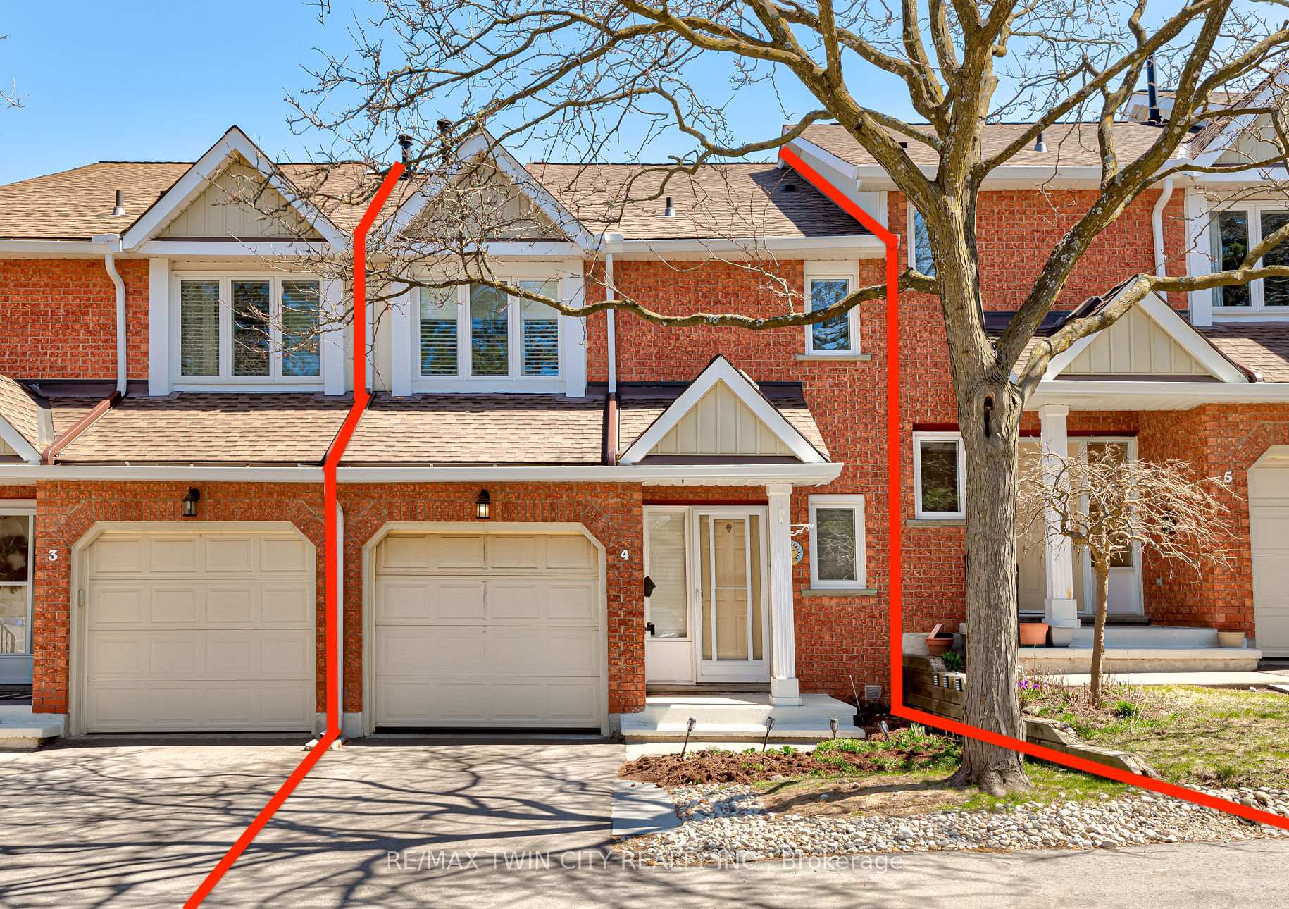 Front of Unit 4, 523 Beechwood Drive