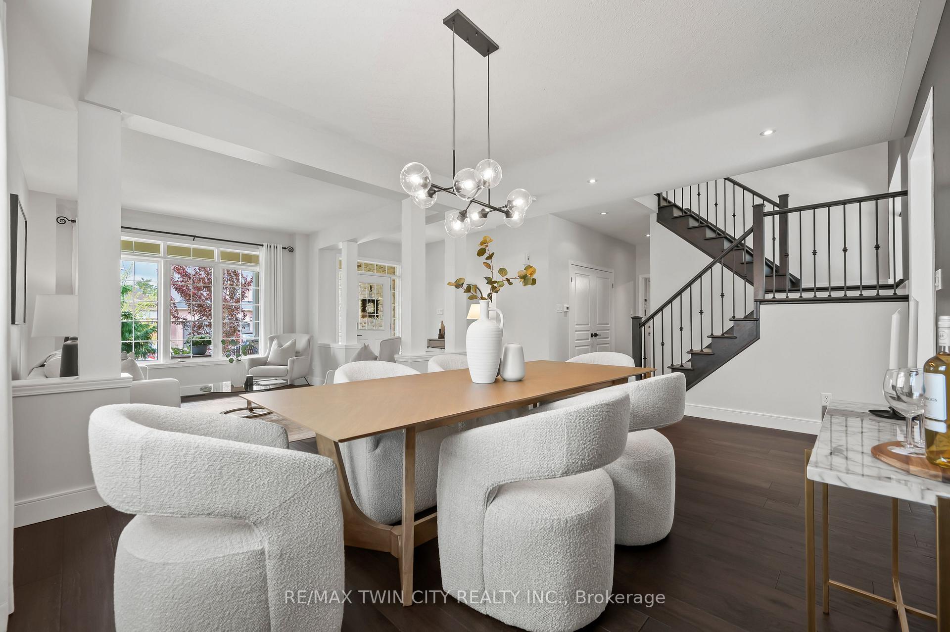 Photo 29 of 242 Waterbend Crescent, Kitchener — HOMEH