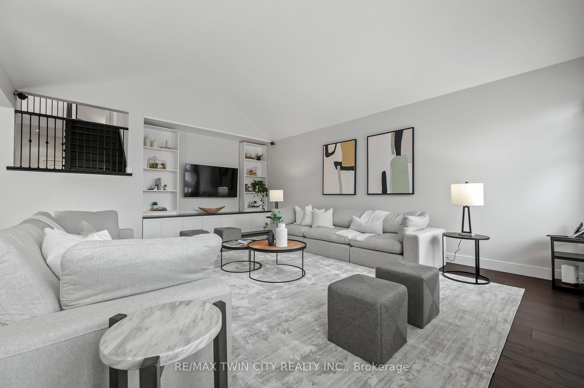 Photo 12 of 242 Waterbend Crescent, Kitchener — HOMEH