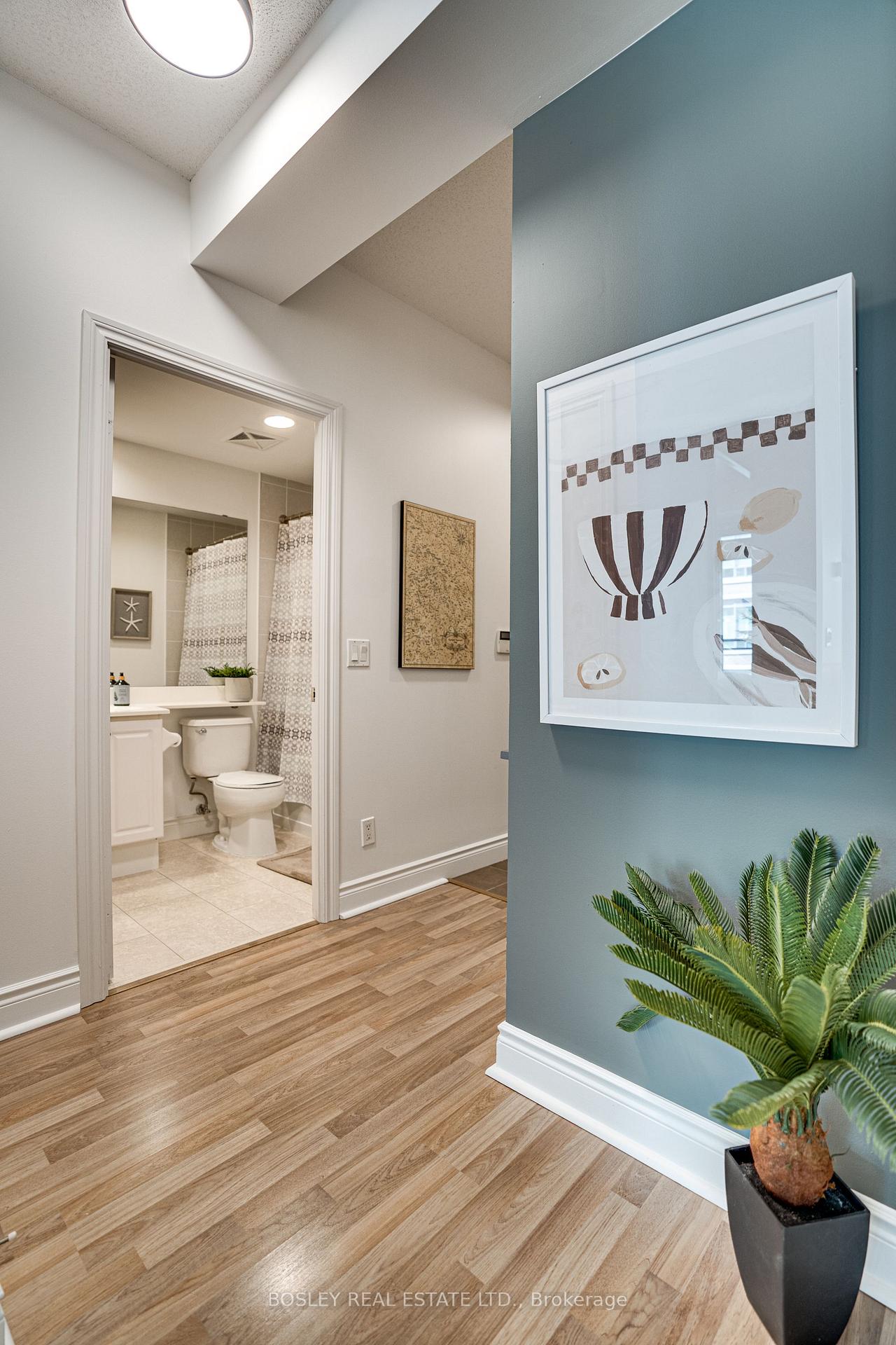 Photo 12 of Unit 412, 319 Merton Street, Toronto, Mount Pleasant East — HOMEH